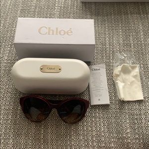 Women’s Chloe sunglasses